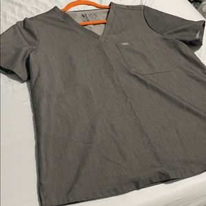 Figs Catarina One Pocket Scrub Top - Graphite